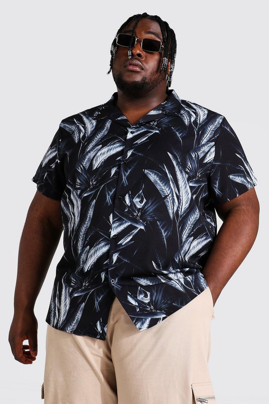Black Plus Size Short Sleeve Revere Floral Shirt image number 1