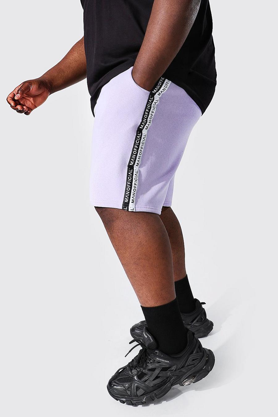 Pantaloncini Plus Size di media lunghezza con fascia con scritta Man Official, Lilla image number 1
