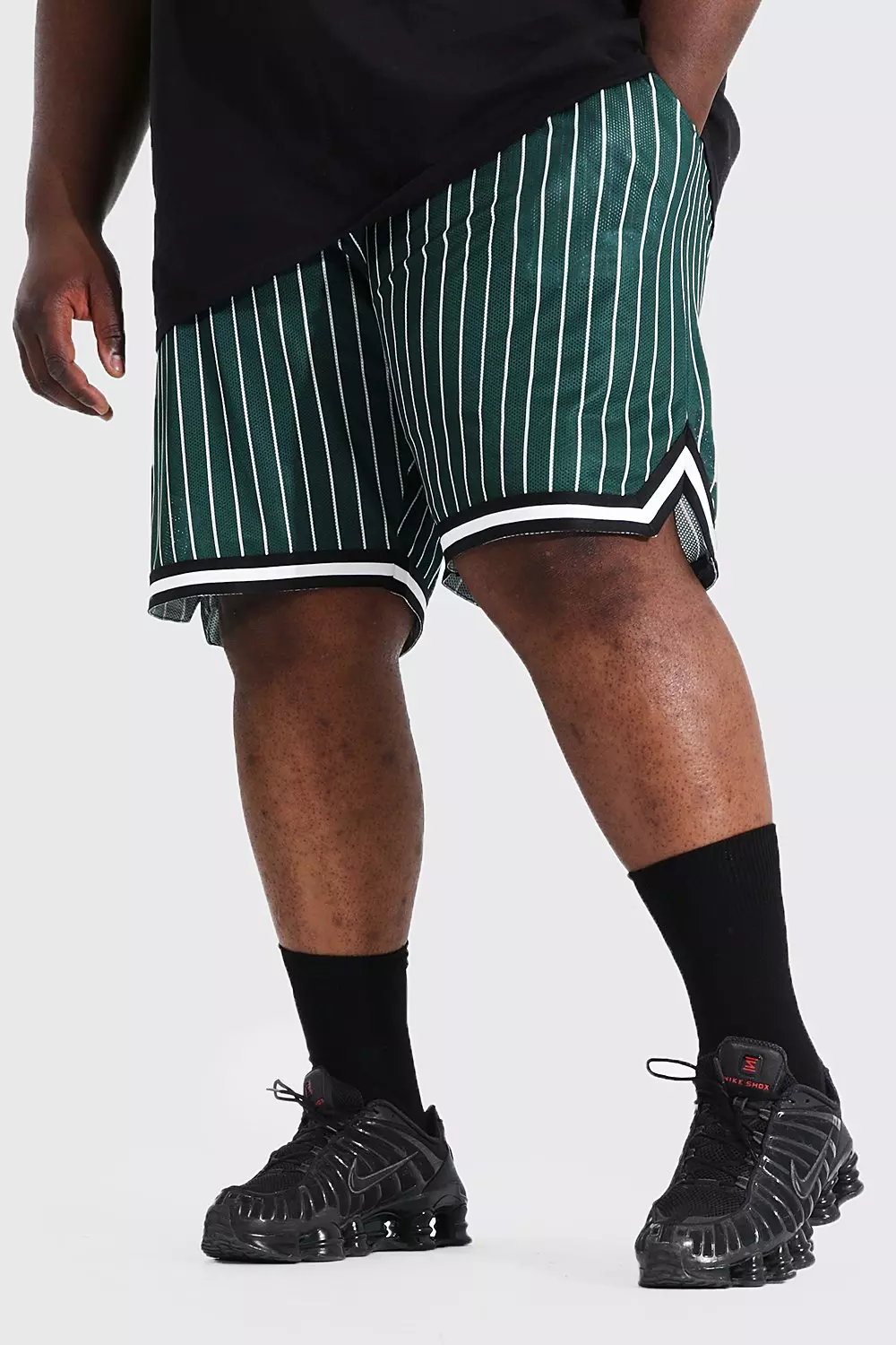 Plus Size Mesh Pinstripe Basketball Shorts