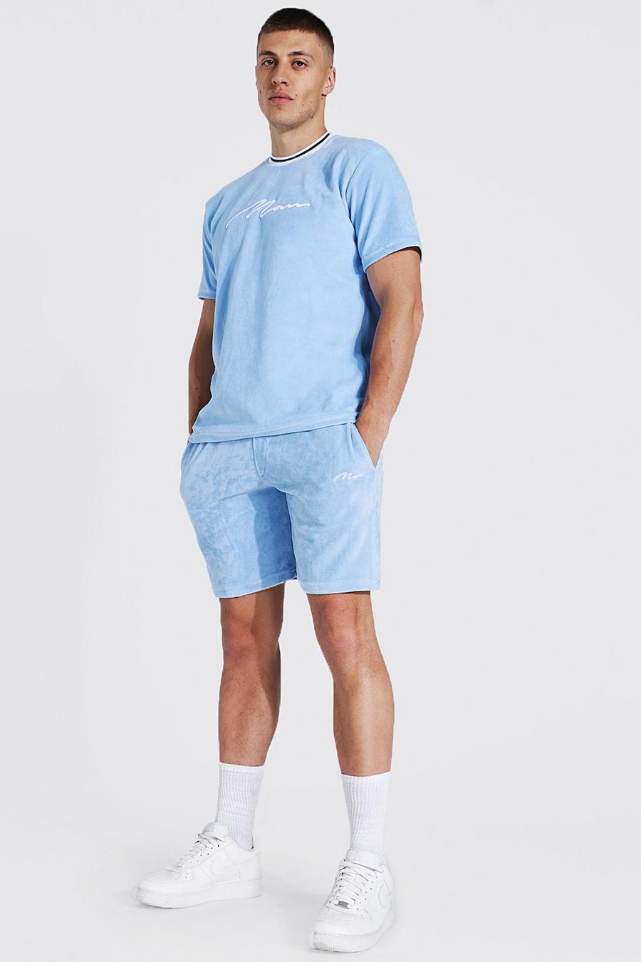 Conjunto de pantalones cortos y camiseta ancha de velvetón MAN, Azul claro image number 1