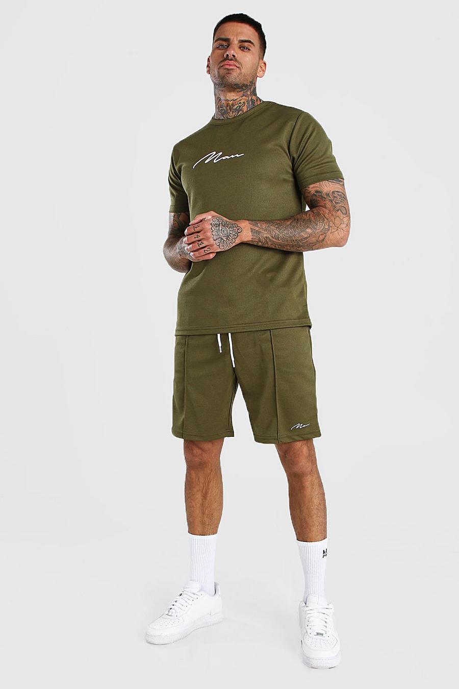 Man Signature Waffel T-Shirt & Shorts, Khaki image number 1