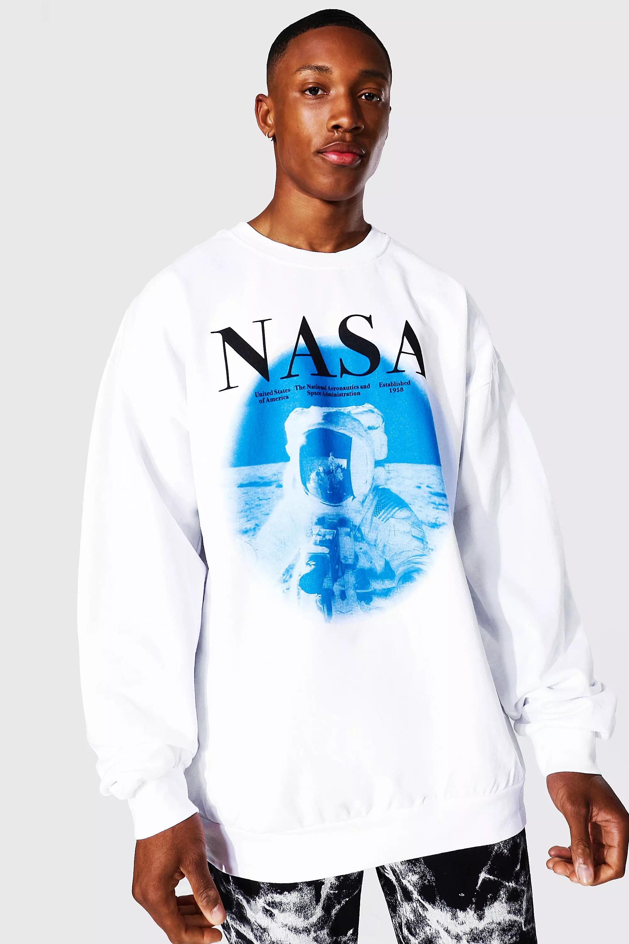 Oversized deals nasa sweatshirt