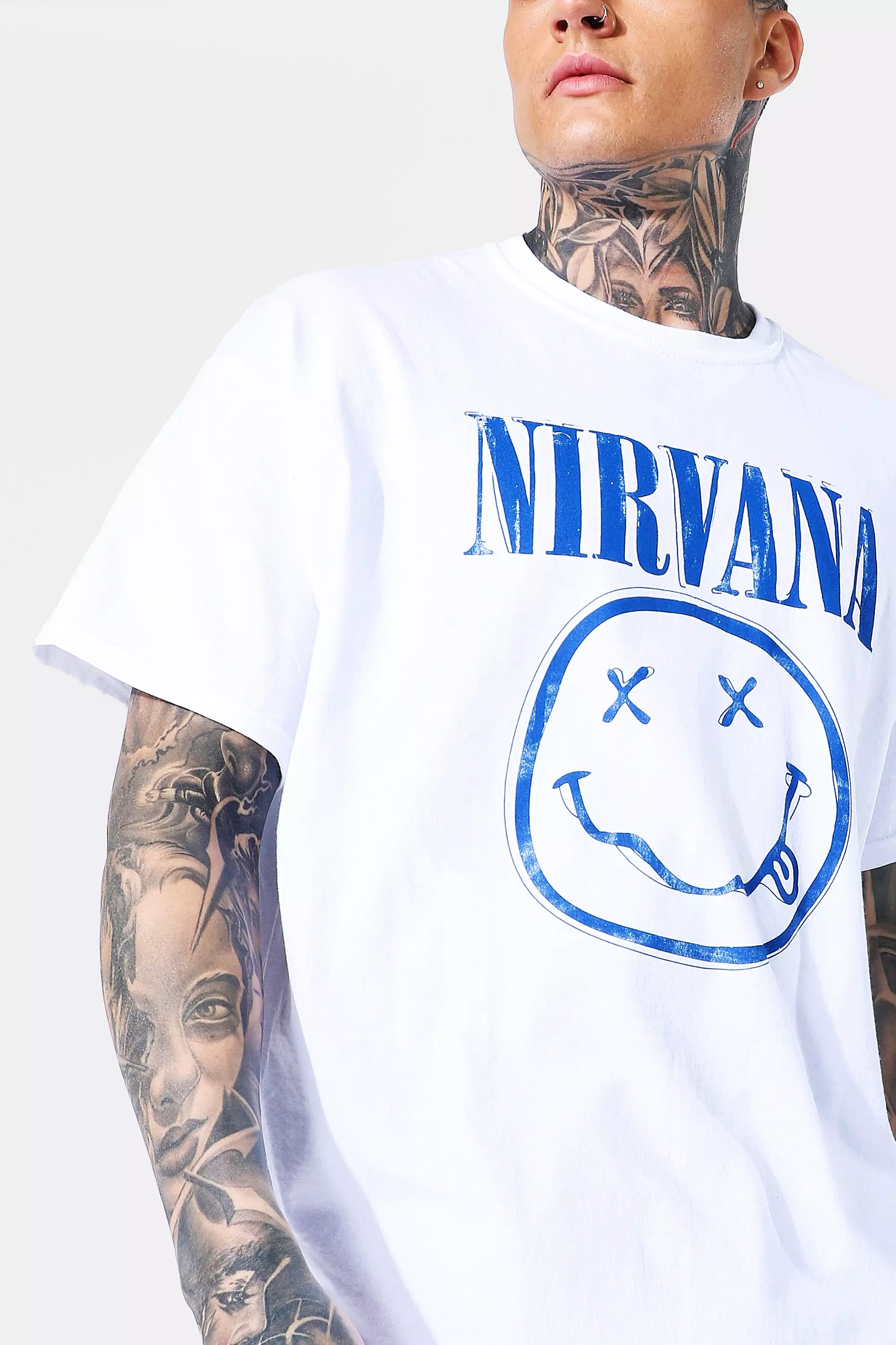 【boohoo】ニルヴァーナ Face License T-shirt 関送込み Oversized Nirvana Face License T-shirt | boohoo FI