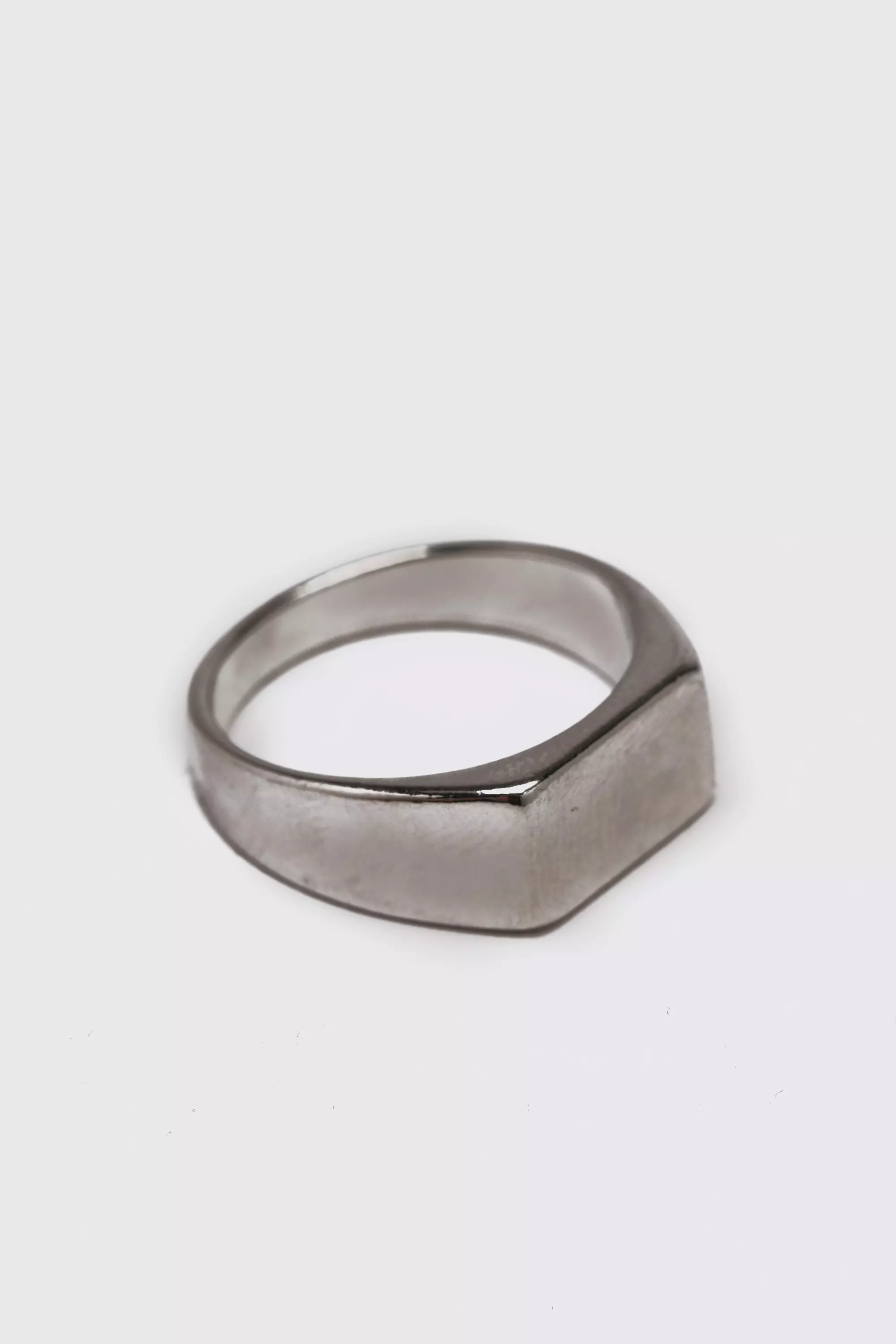 Mens plain signet on sale ring