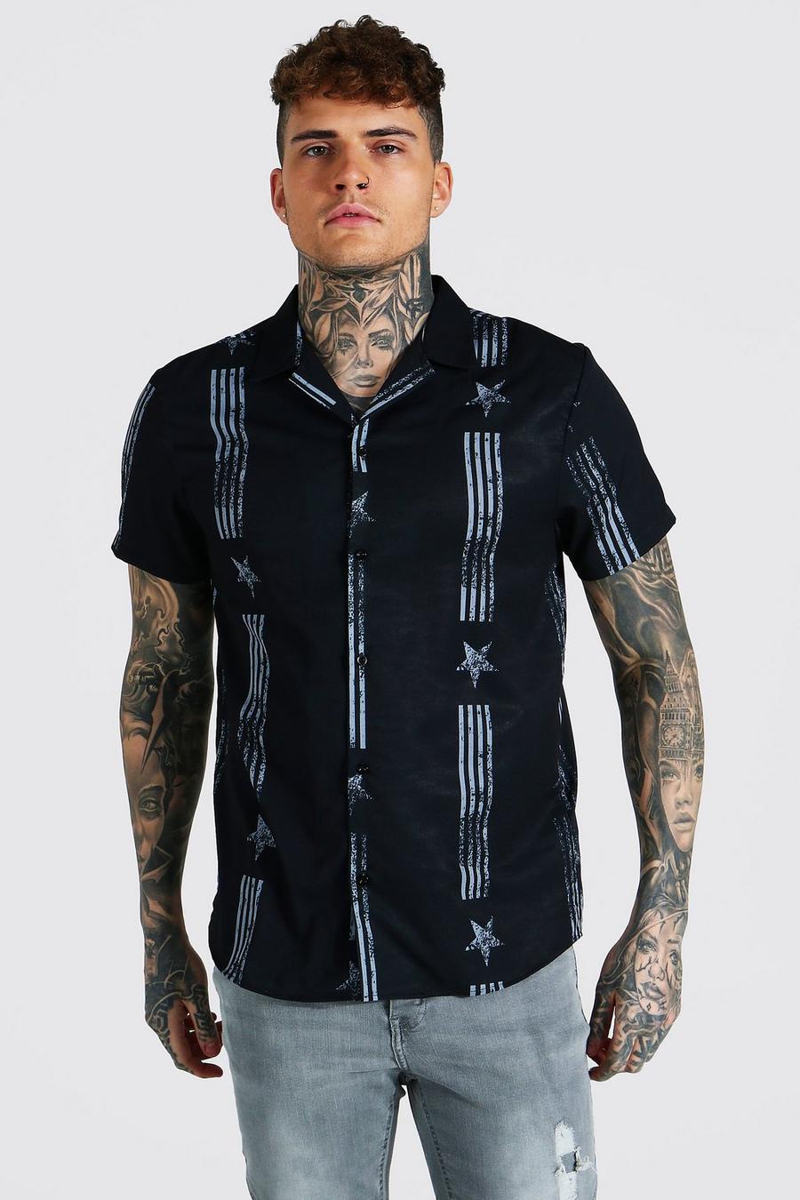 Chemise à manches courtes avec col tailleur et rayures verticales USA, Noir image number 1
