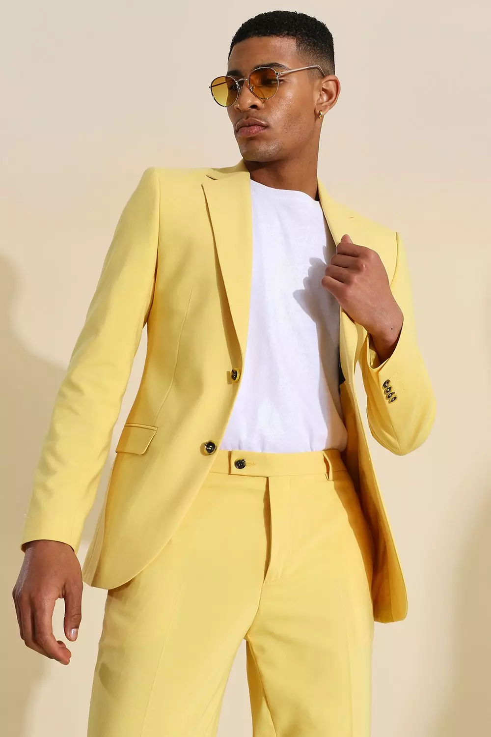 Pastel yellow outlet suit