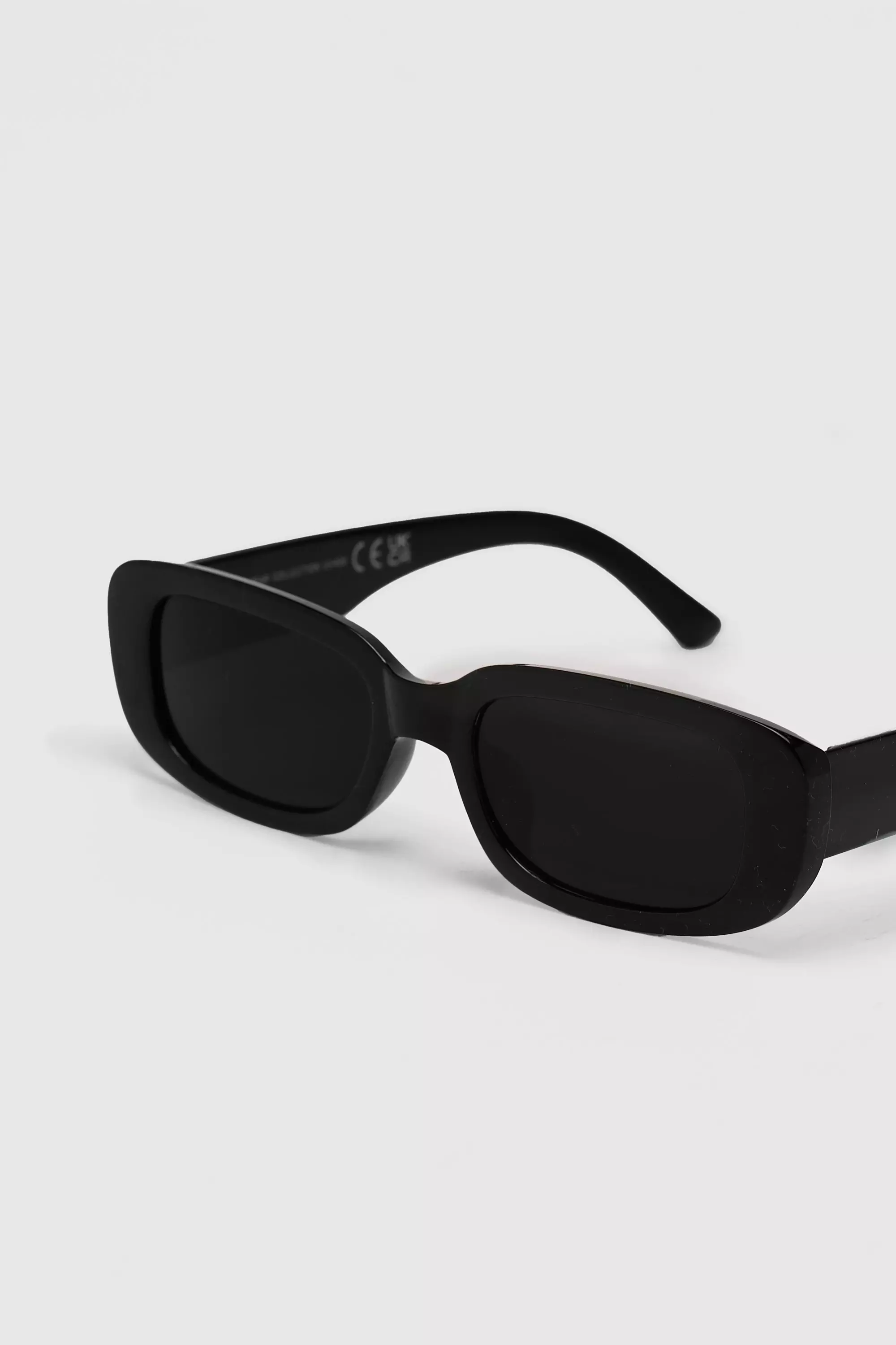 Black Soft Rectangle Sunglasses alternative image