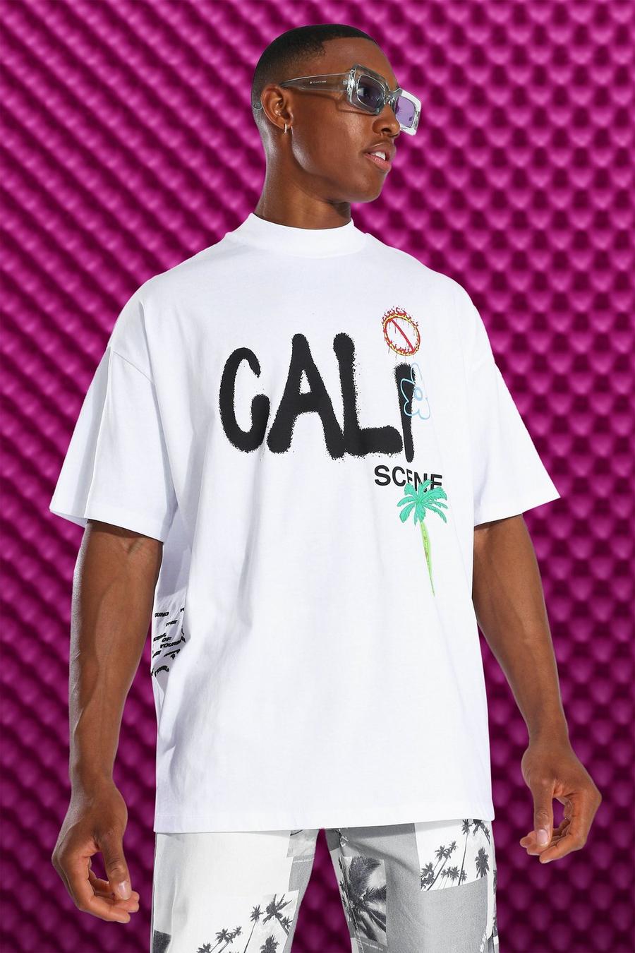 Oversize T-Shirt mit Cali Print vorne, White image number 1