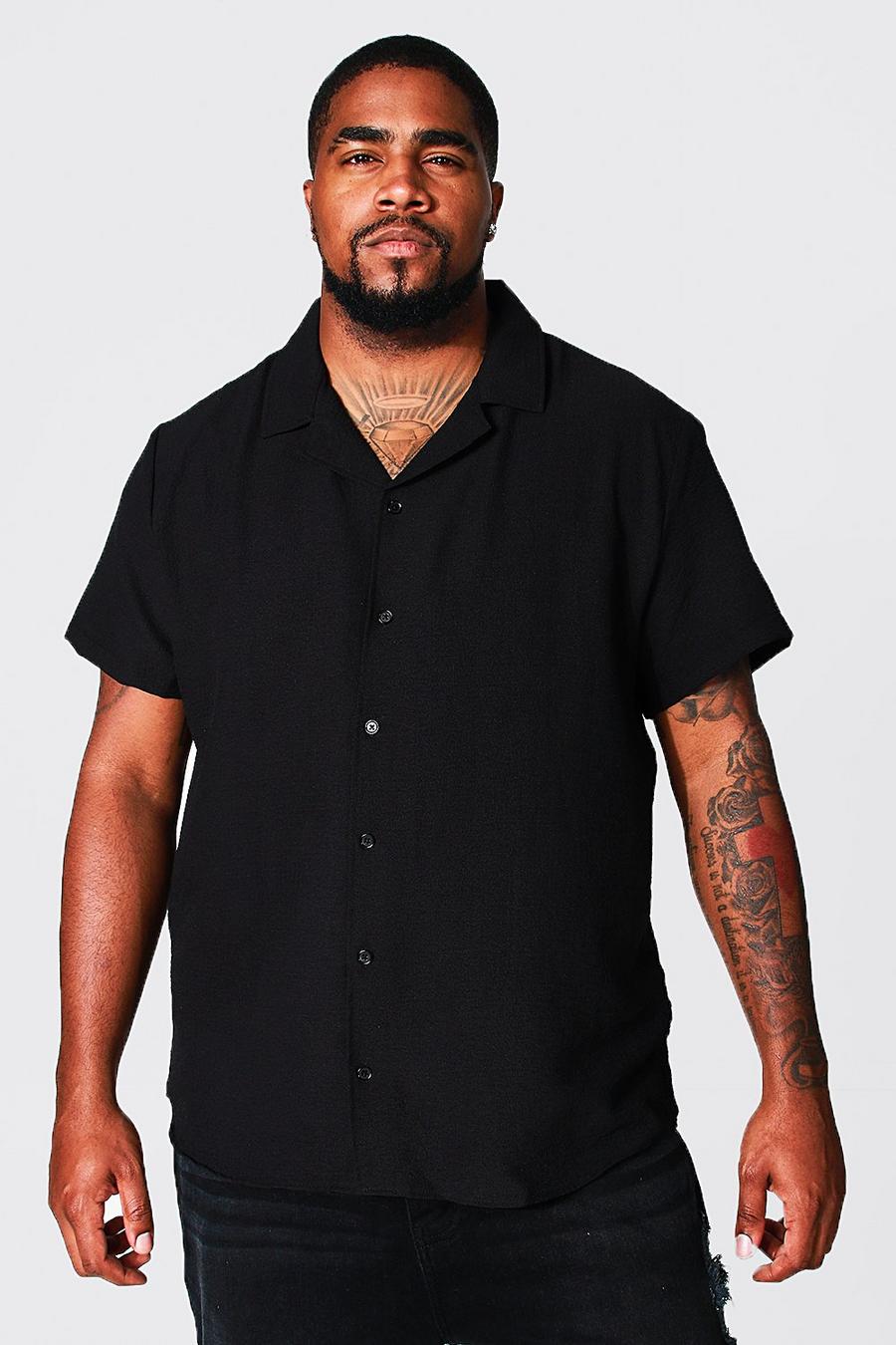 שחור חולצה מבד מקומט עם טקסטורה ושרוולים קצרים למידות גדולות image number 1