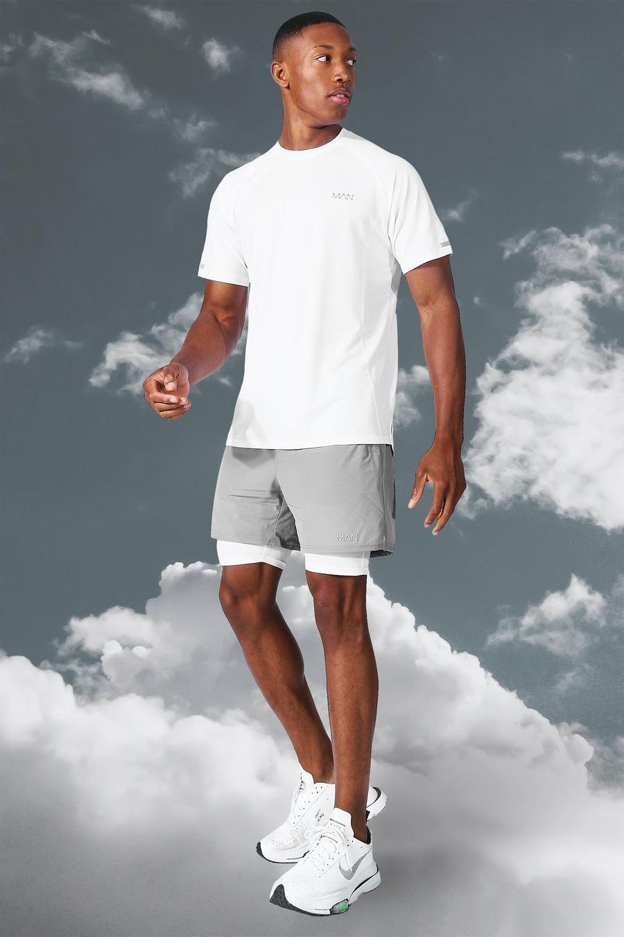 White MAN Active Tröja och shorts i kontrastfärger image number 1