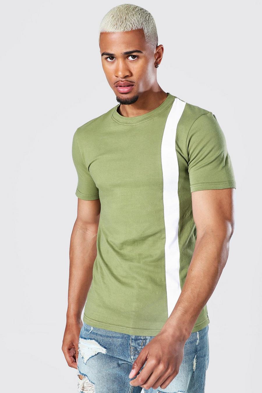 Khaki T-shirt i muscle fit med blockfärger image number 1