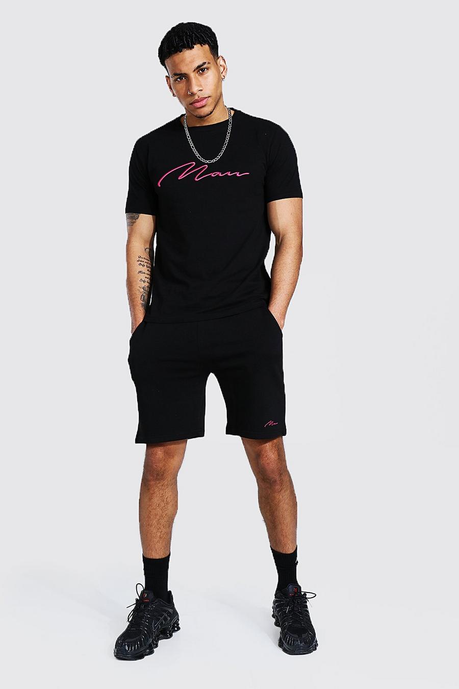 Set con pantaloncini e t-shirt con firma MAN ricamata in 3d, Nero image number 1