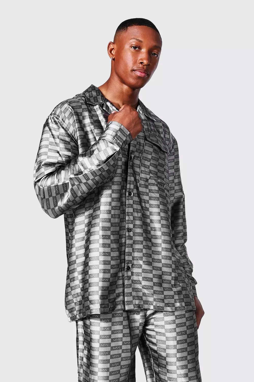 【boohoo】MAN リネン長袖シャツ＆ショーツセット OVERSIZED GRANDAD-COLLAR LINEN SHIRT オーバーサイズ グラン