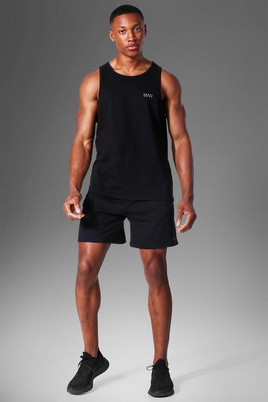 Conjunto corto MAN Active con camiseta estilo nadador, Black image number 1
