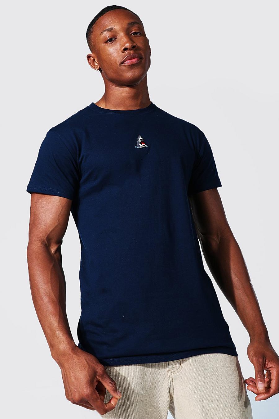 Navy T-shirt med brodyr image number 1