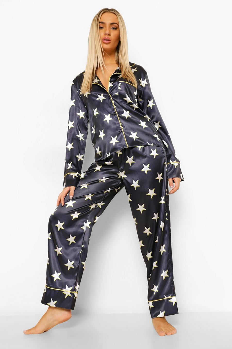 Pyjamas aus Satin mit Sternenmuster in einer Tasche, Schwarz image number 1