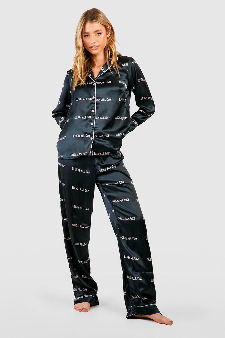 Set pigiama in raso con scritta Sleigh All Day, Blu oltremare image number 1