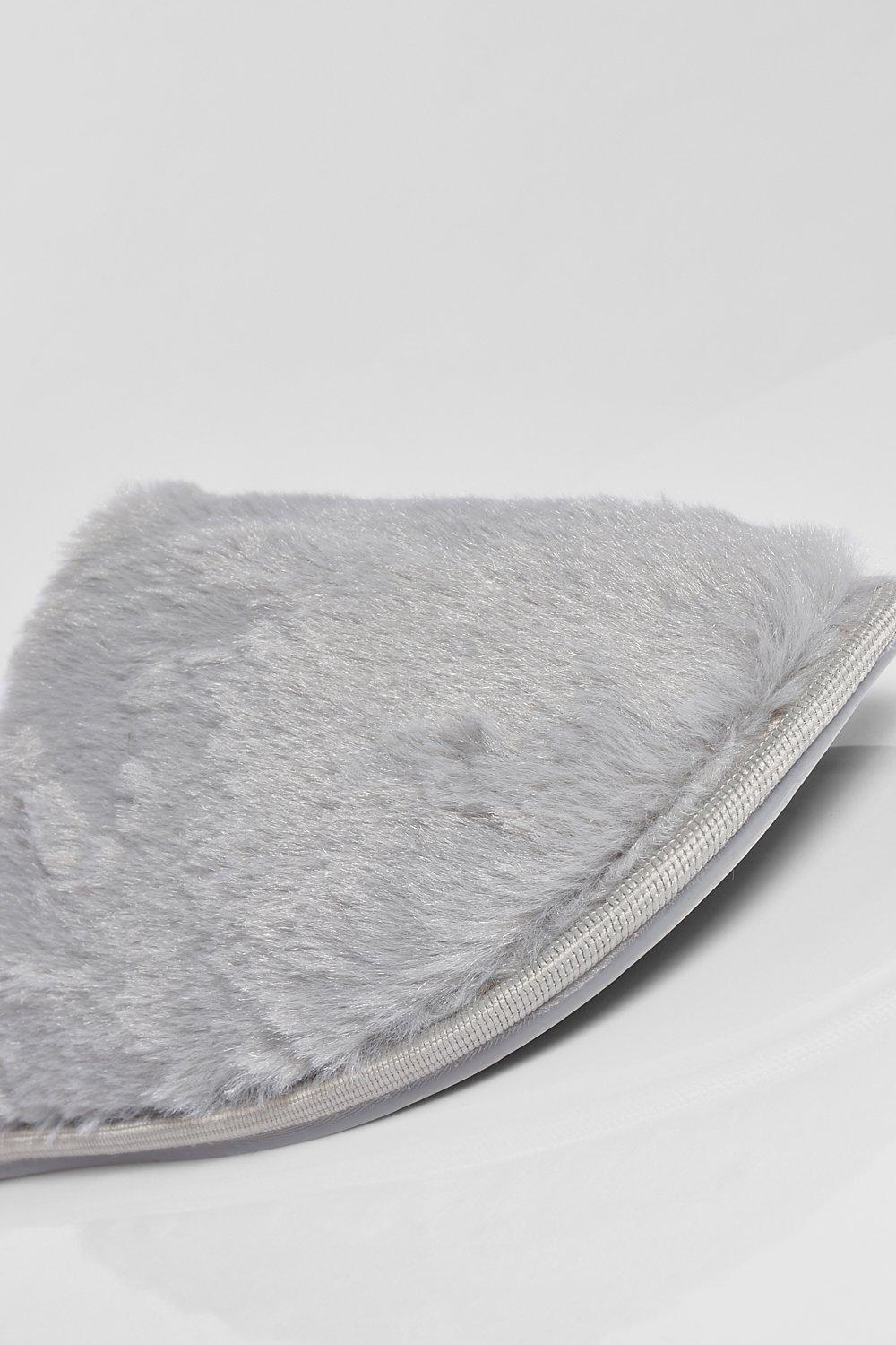 Boohoo fluffy online slippers