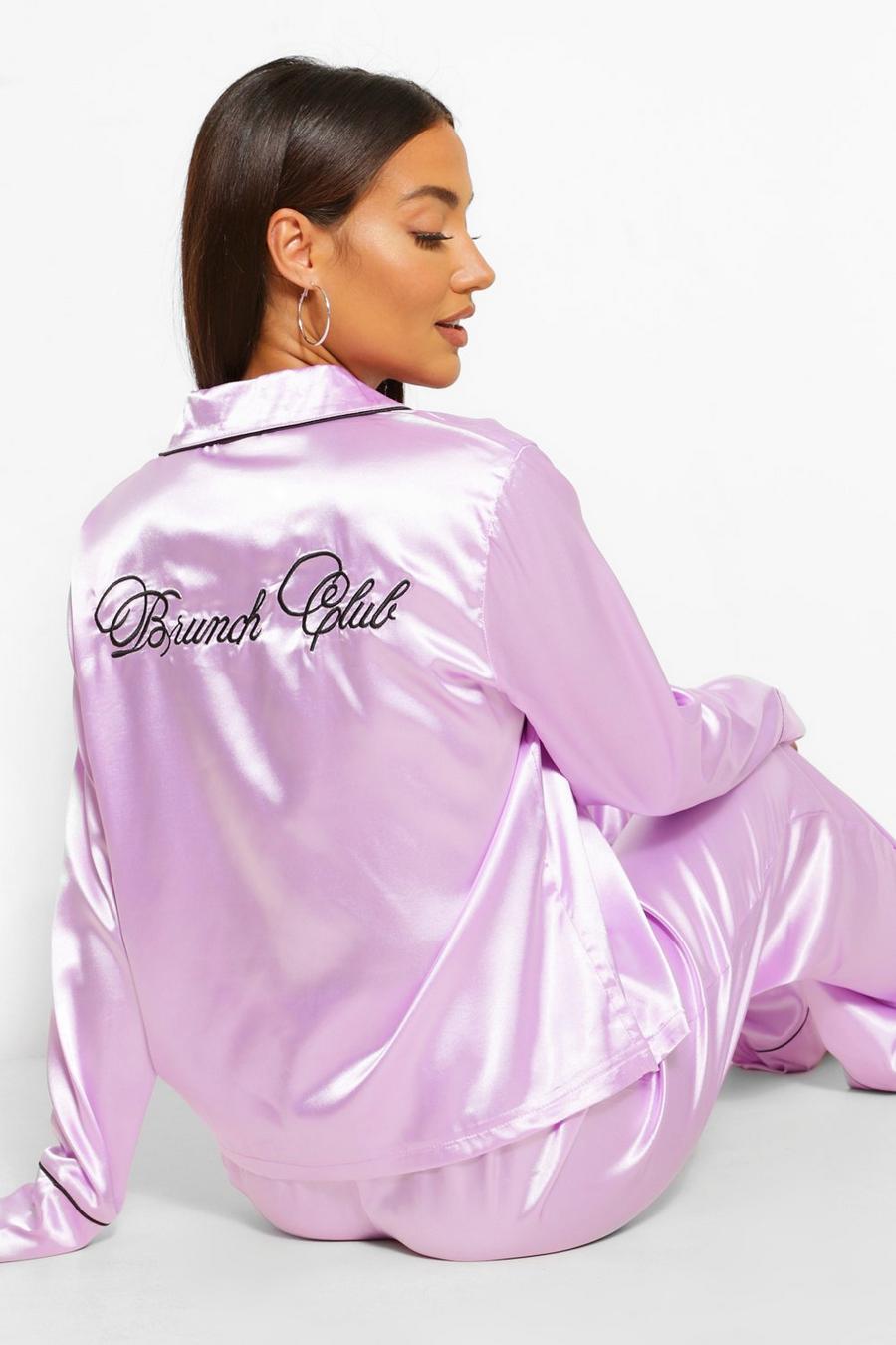 Satin-Pyjama mit „Brunch Club“-Stickerei, Flieder image number 1