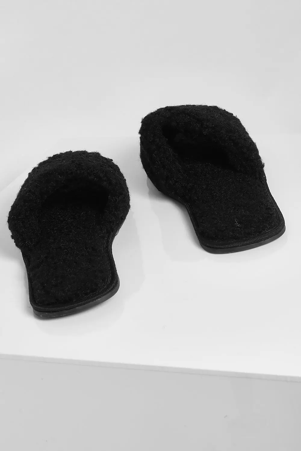 Borg discount slider slippers