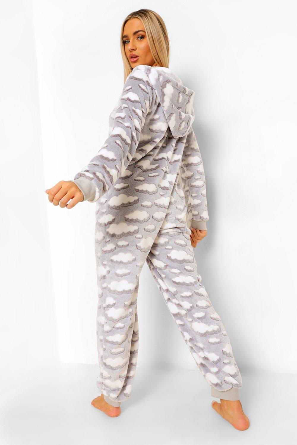 Schurend Giftig ingewikkeld Cloud Print Luxury Fleece Onesie | boohoo