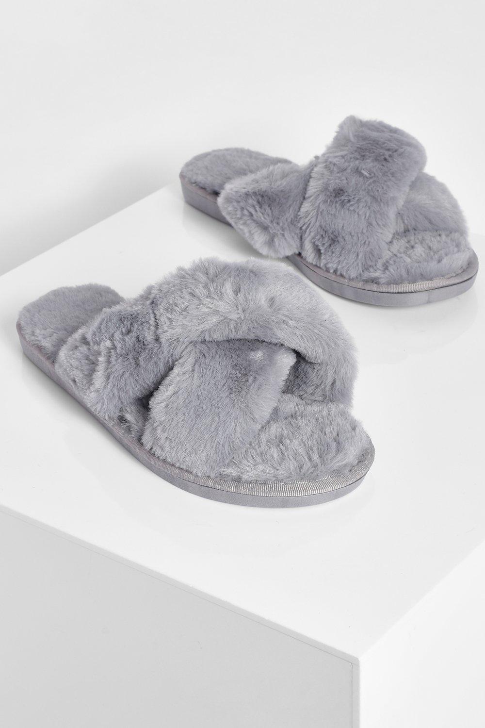 Elitaire Petite Cross Band Fluffy Slipper in Grey