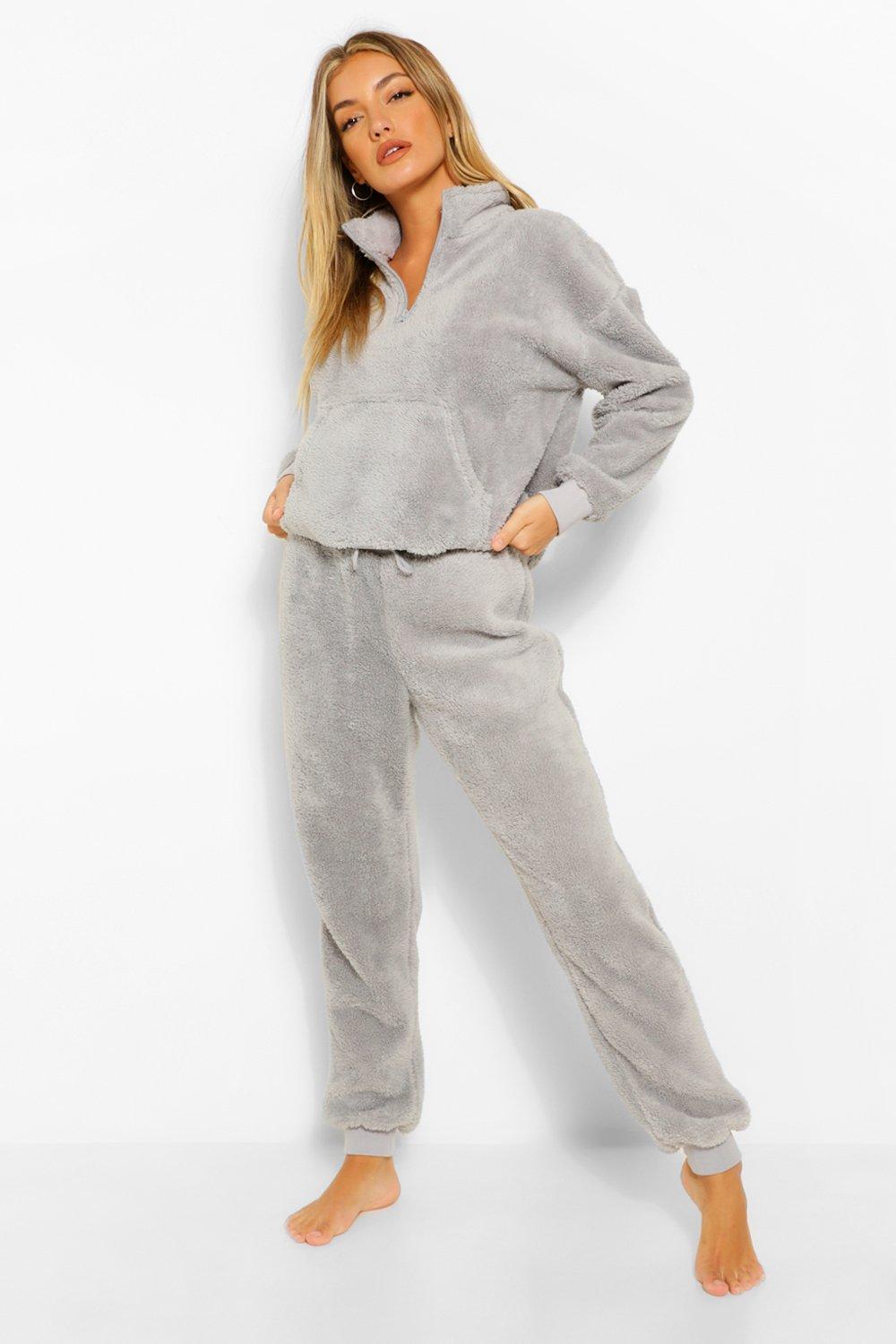 cuffed fleece joggers