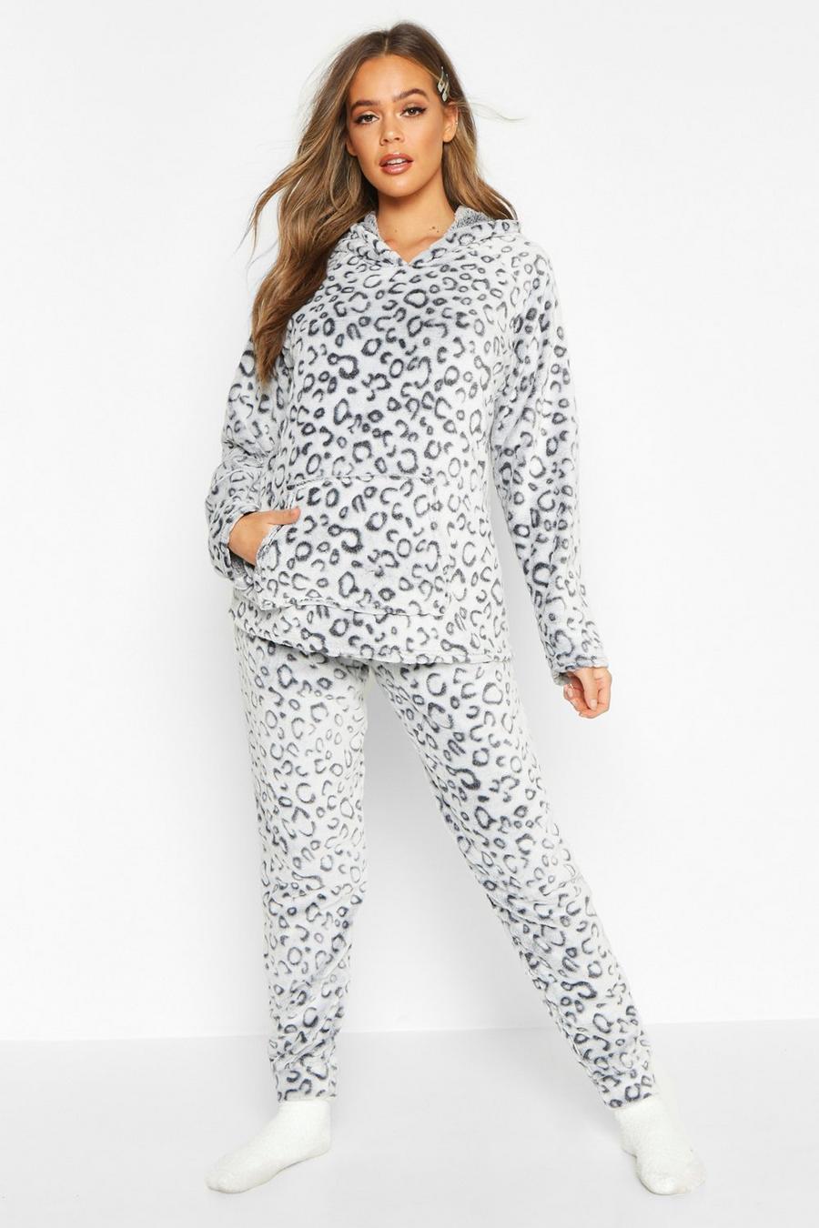 Pyjama-Set aus weichem Fleece mit Leoparden-Print, Grau image number 1