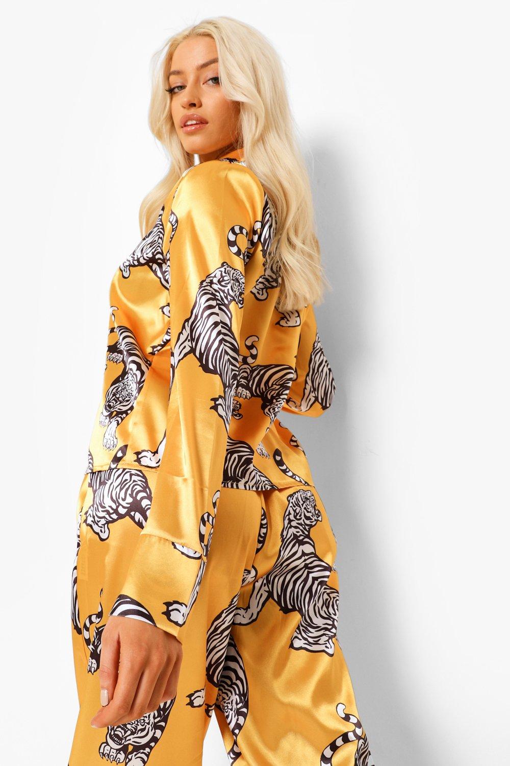 Boohoo sales tiger print