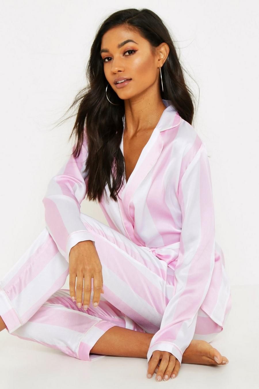 Conjunto de pijama con cinturón a rayas en tonos pastel anchas, Rosa image number 1