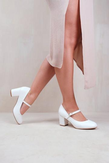 'Araceli' Extra Extra Wide Fit Block Heel Mary Jane Pumps White