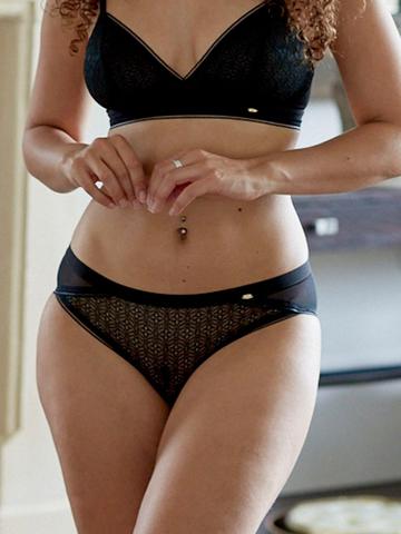 Delicate Lace Brief - Black Black