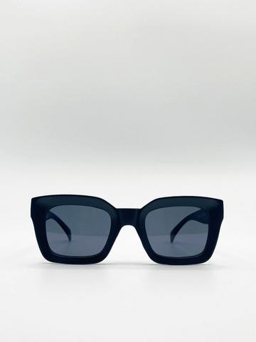 Oversized Matte Crystal Frame Cateye Sunglasses Black