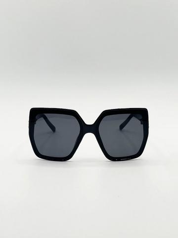 Oversize Cateye Sunglasses with Diamante Detail in Black Black