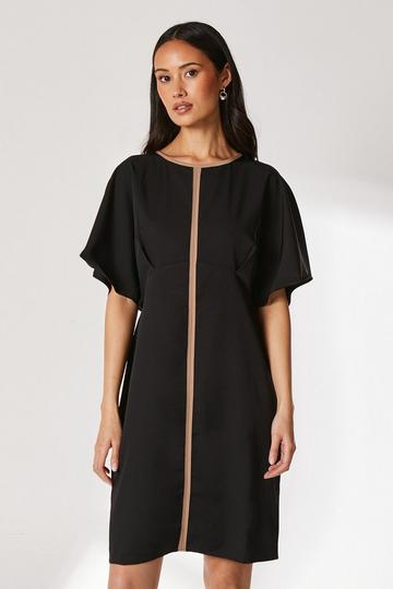 Contrast Detail Dress camel