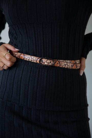 Faux Snake Print Thin Belt in Coral Coral