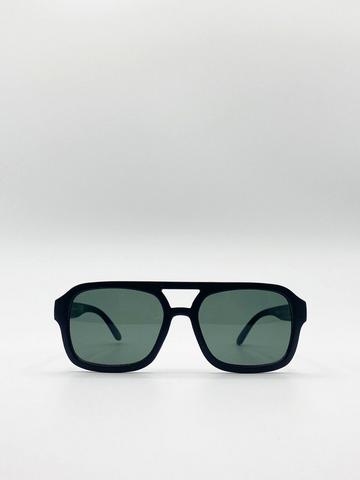 Navigator Sunglasses In Matte Black Black