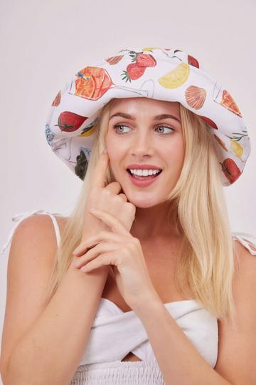 Oversized Tomato Girl Printed Bucket Hat Multi