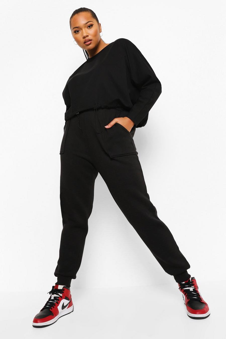 שחור מכנסי ריצה מיקס אנד מאץ' עם כיסים למידות גדולות image number 1