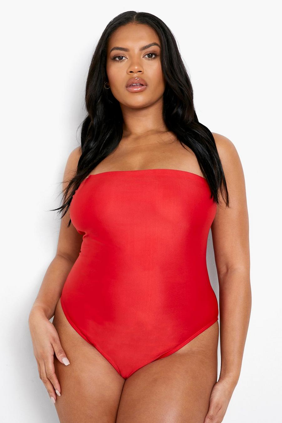 Red röd Plus - Bikinitopp i bandeaumodell