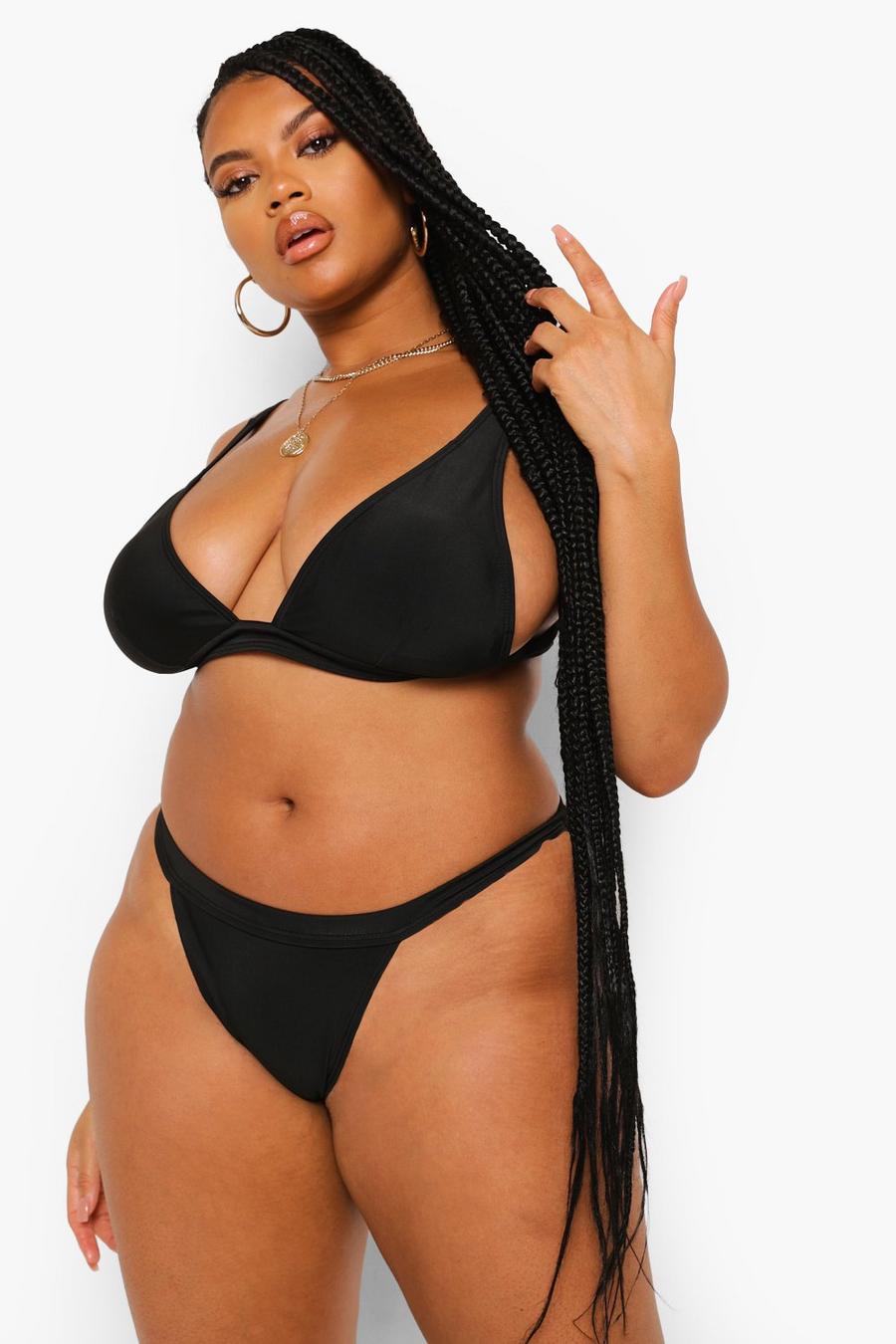 Top de bikini con escote pronunciado y busto amplio Essentials Plus, Negro image number 1