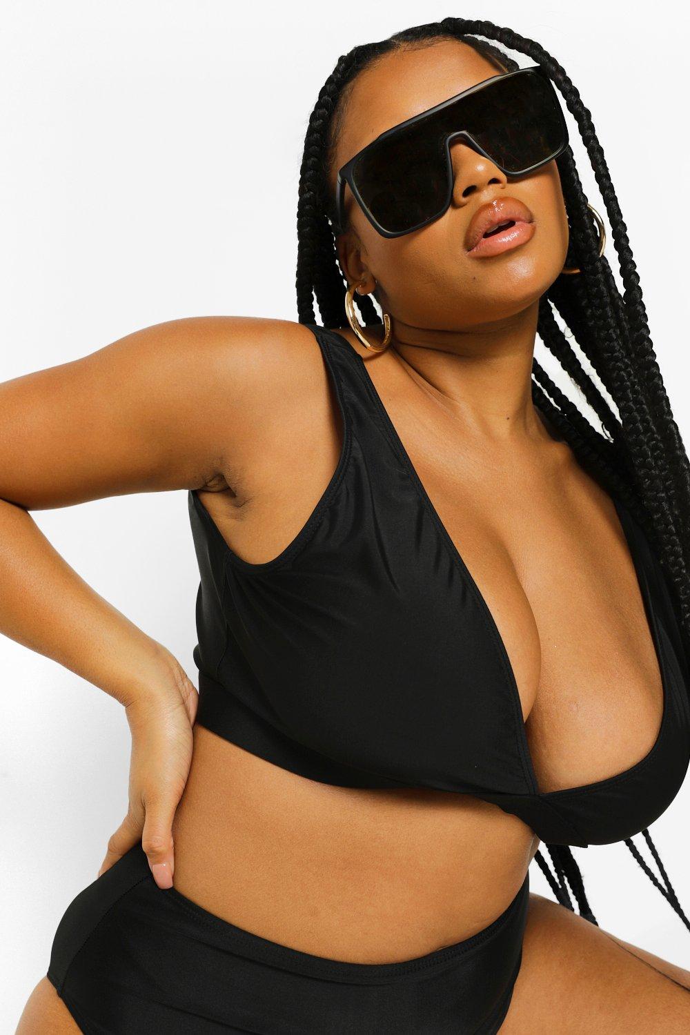 Plus size black hot sale bikini top