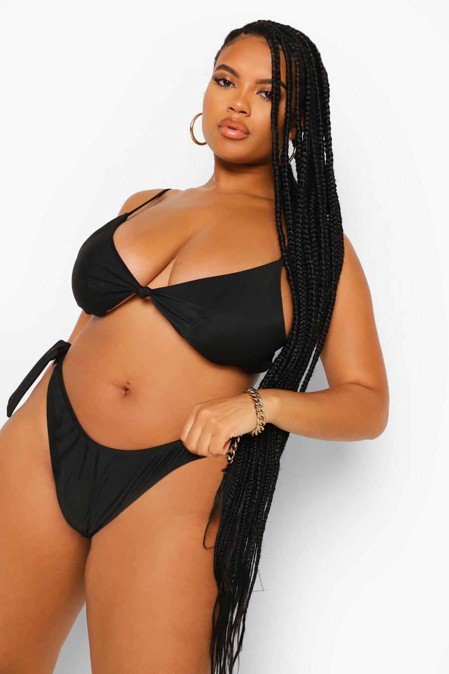 Black Plus - Bikinitopp med knytdetalj image number 1