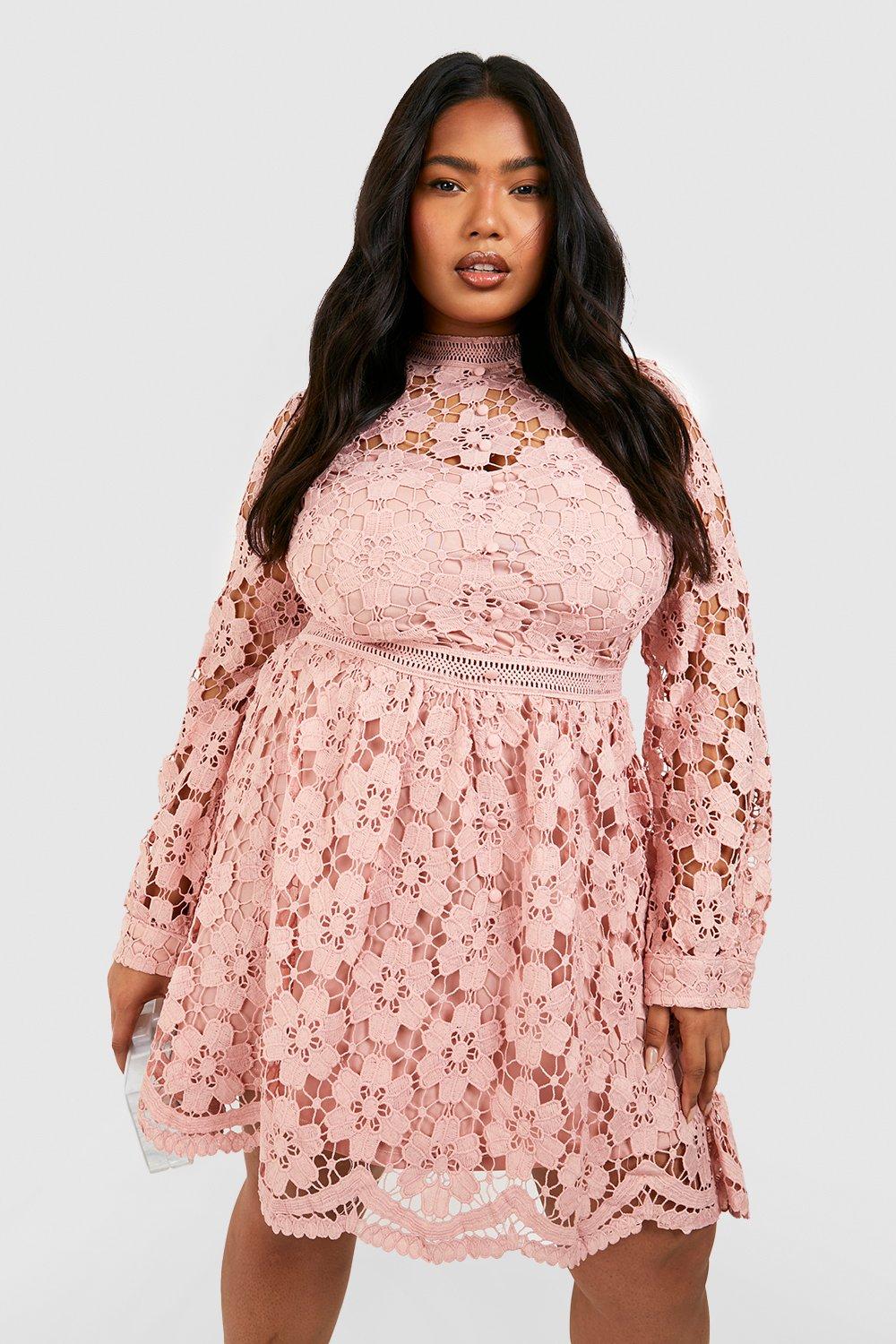 Plus size deals pink clothing