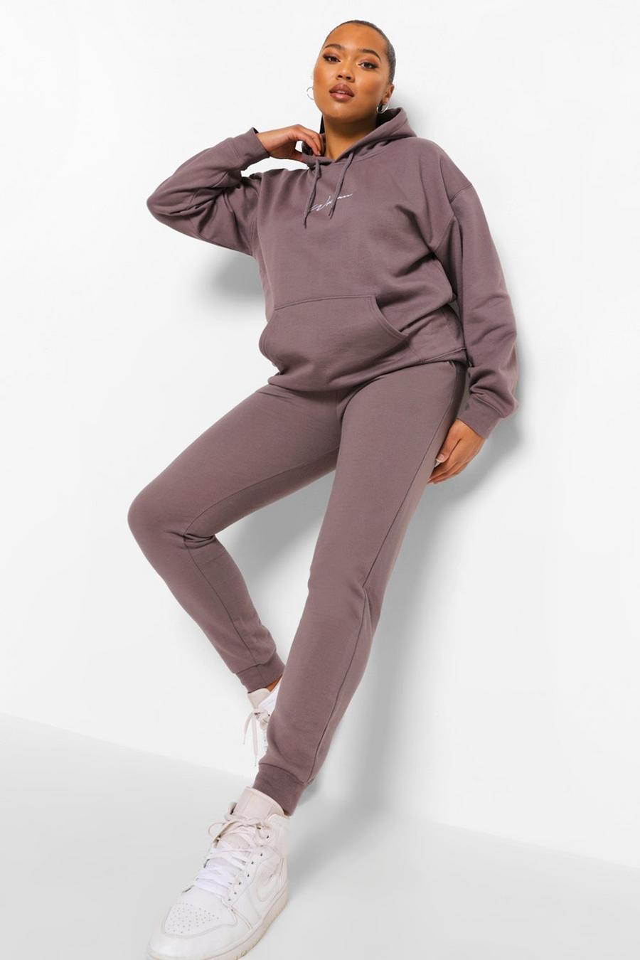 Charcoal Plus Woman Embroidered Oversized Tracksuit image number 1