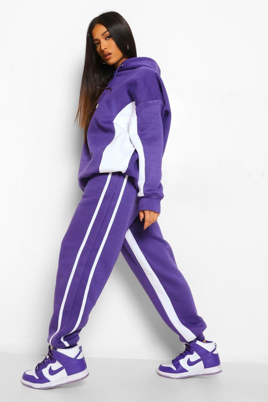Purple Petite - Oversize joggers med blockfärger image number 1