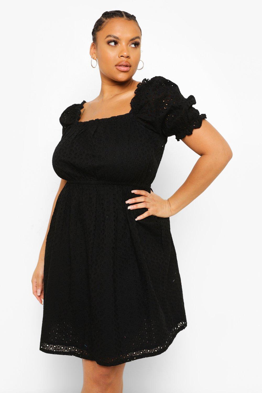 Robe noire broderie sales