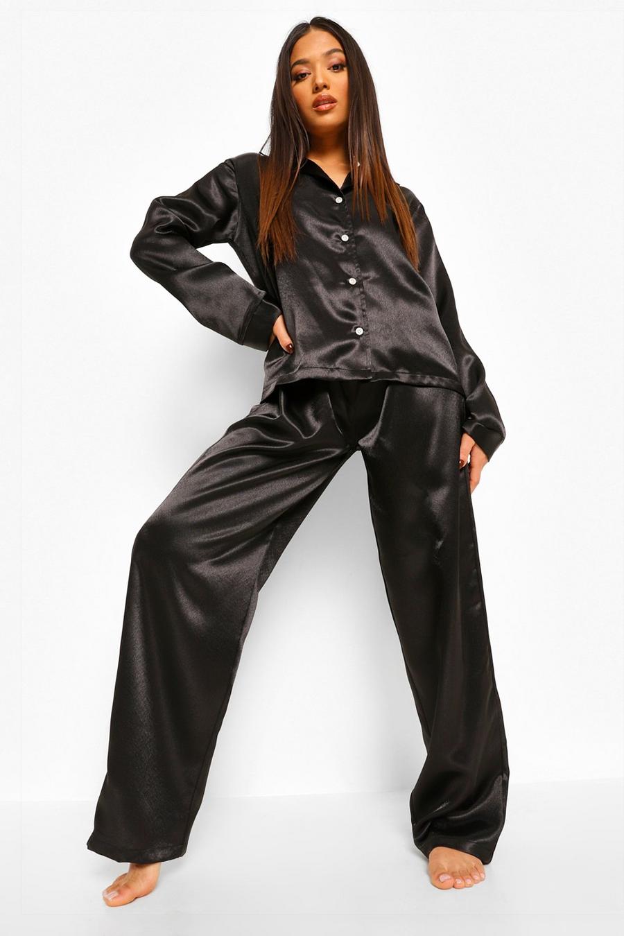 Petite Pyjama-Set aus Satin in Übergröße mit langen Ärmeln, Schwarz image number 1