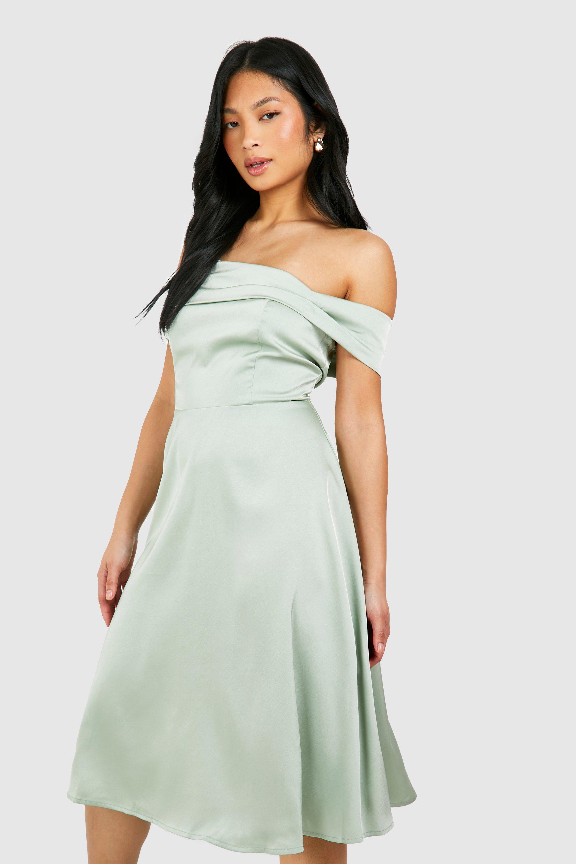 Boohoo petite sale midi dress