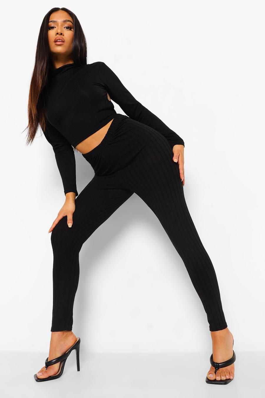 Black Petite - Mjuka stickade leggings med rynkad detalj bak image number 1